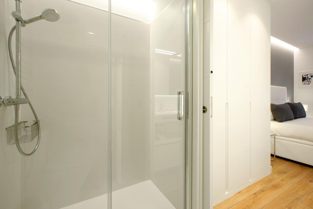Gran Via Suites Madrid Exterior foto